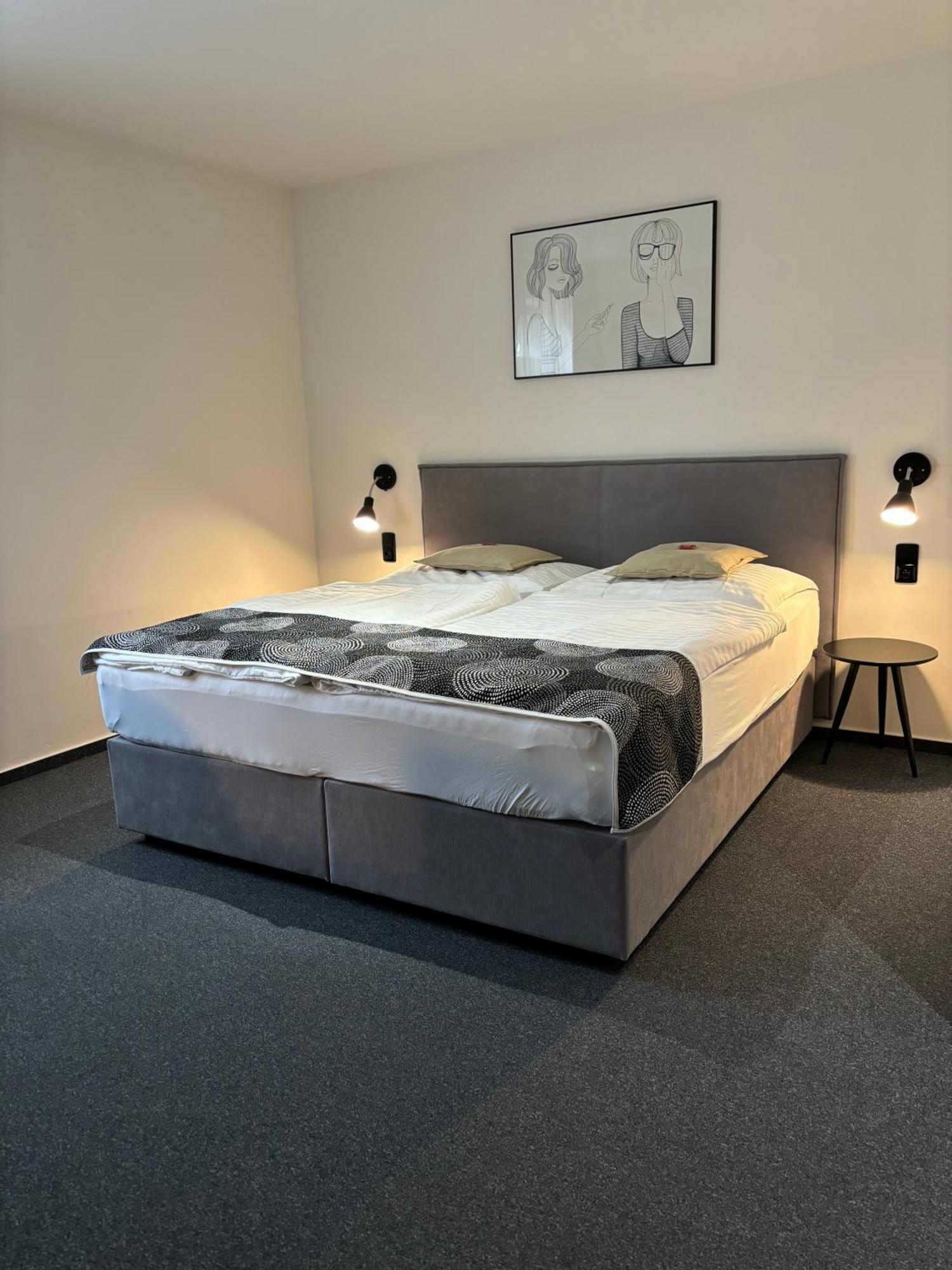 Rozmaryn Rooms & Apartments Rakovník Dış mekan fotoğraf
